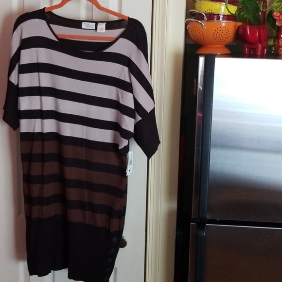 Allison Brittney Sweater Dress - Picture 4 of 9